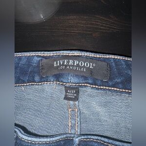 Liverpool Los Angeles Indigo Blue Jeans with Contrast StitchingLiverpiol straigh